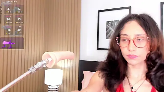 doll bella  online show from 11-06-25, 08:02