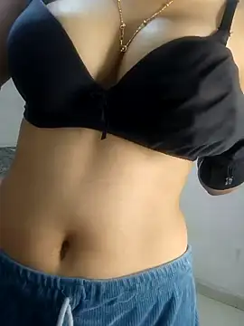 Cute ritu0 online show from 02-01-25, 12:15