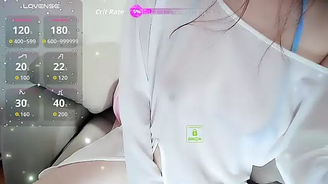 Snapshot of CN-Shanshan chatting on 10-19-25, 01:25 CN-Shanshan online show from 10-19-25, 01:25