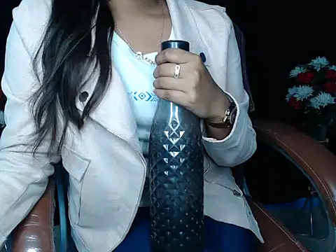 Snapshot of Wish_Queen chatting on 03-06-25, 02:40 Wish Queen online show from 03-06-25, 02:40