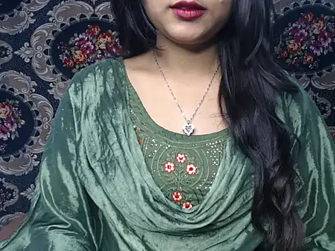 Wish Queen online show from 02-15-26, 01:54