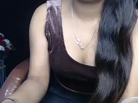 Snapshot of Wish_Queen chatting on 03-11-25, 07:03 Wish Queen online show from 03-11-25, 07:03