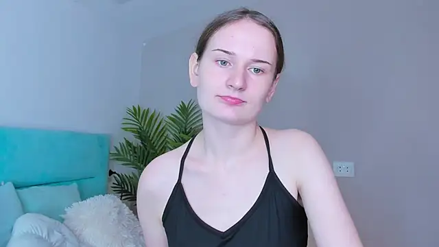 L1ittle kitty  online show from 12-05-25, 06:56