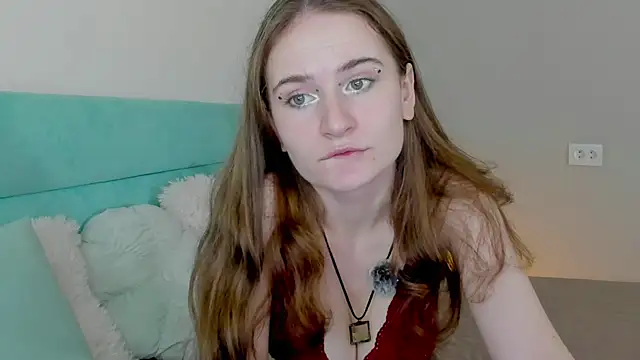 L1ittle kitty  online show from 11-26-25, 07:08