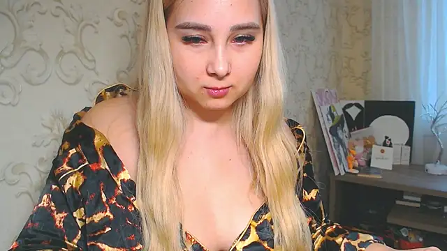 DolphinDreams online show from 04-07-26, 12:07