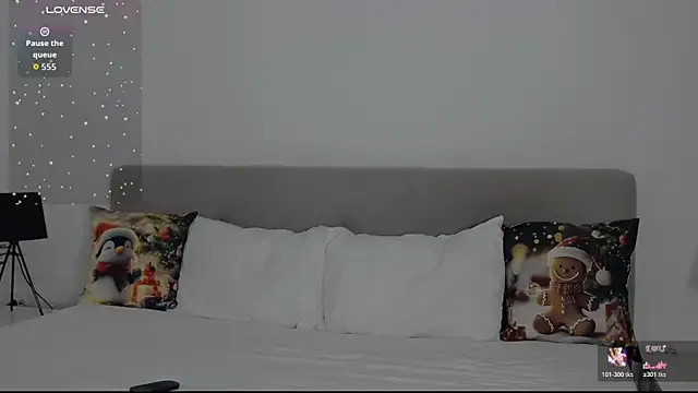 AllisonSky online show from 11-26-25, 04:40