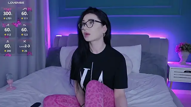 AllisonSky online show from 04-04-26, 03:29