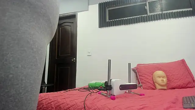 cloee-rabbyt online show from 12-22-25, 11:32