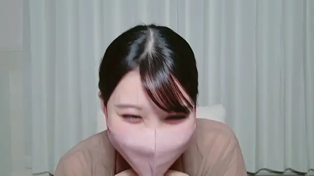 Snapshot of yuki_room chatting on 03-05-25, 06:54 yuki room online show from 03-05-25, 06:54