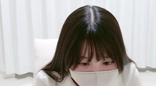 Snapshot of yuki_room chatting on 02-09-25, 02:50 yuki room online show from 02-09-25, 02:50