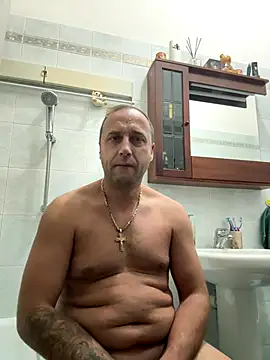 Lecatore80 online show from 11-24-25, 06:19