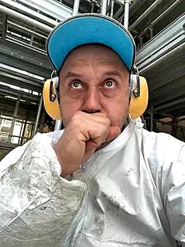 Lecatore80 online show from 10-16-25, 01:08