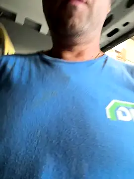 Lecatore80 online show from 10-28-25, 02:16