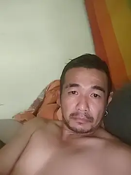 Teehpete online show from 10-16-25, 04:54