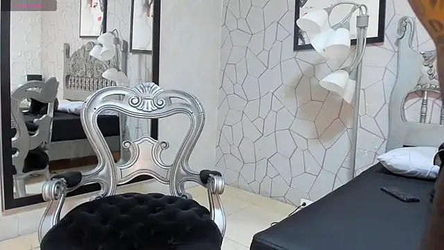 Snapshot of jackmacson chatting on 02-03-25, 07:42 jackmacson online show from 02-03-25, 07:42