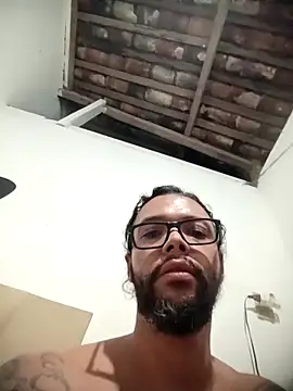 Snapshot of JhonnyPicasso0@xh chatting on 03-04-26, 06:21 JhonnyPicasso0xh online show from 03-04-26, 06:21