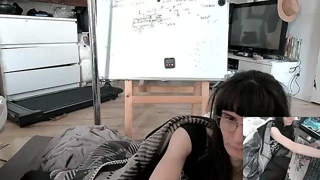 CeriseLapine online show from 02-01-26, 07:28