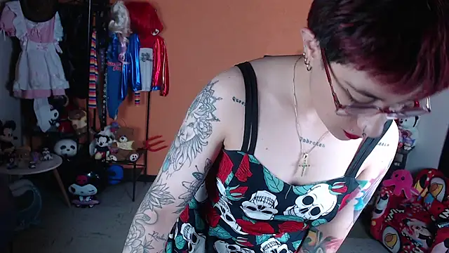MissMiia2 online show from 06-03-26, 01:01