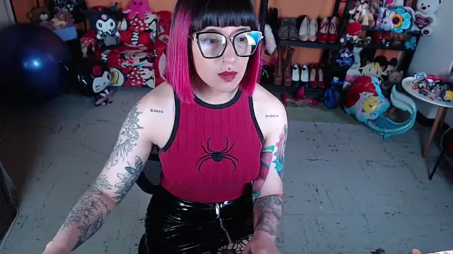 MissMiia2 online show from 11-08-25, 03:37