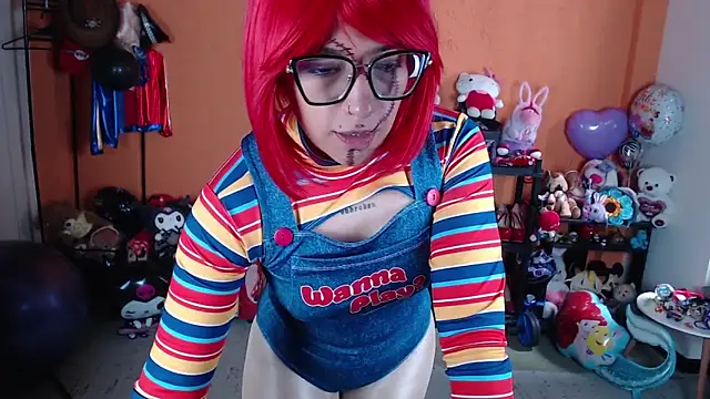 MissMiia2 online show from 10-31-25, 03:08