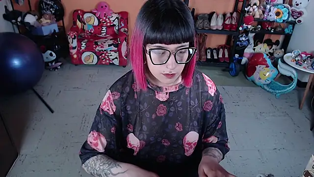 MissMiia2 online show from 11-04-25, 03:16