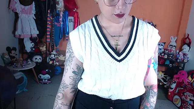 MissMiia2 online show from 06-02-26, 12:49