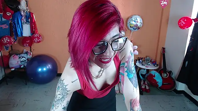 Snapshot of MissMiia2 chatting on 03-22-25, 09:10 MissMiia2 online show from 03-22-25, 09:10
