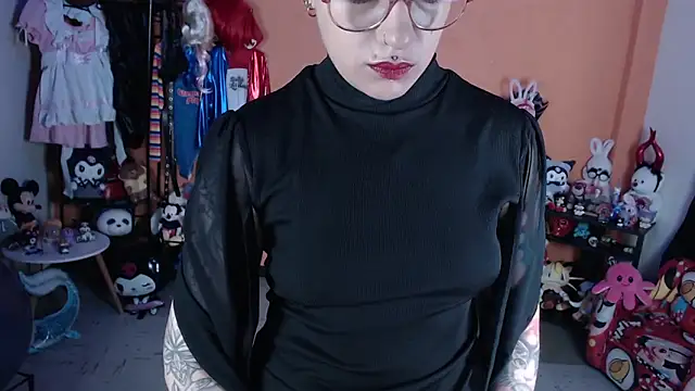 MissMiia2 online show from 05-14-26, 12:57
