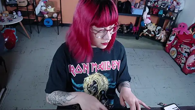 MissMiia2 online show from 03-12-26, 12:20