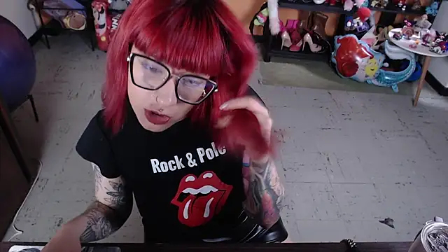 MissMiia2 online show from 02-11-26, 08:09