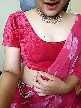 Snapshot of Indianhyna chatting on 09-18-25, 07:22 Indianhyna online show from 09-18-25, 07:22