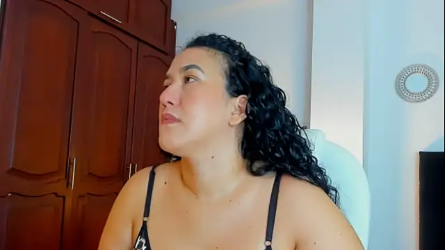 kathyajhonss online show from 11-06-25, 11:09