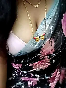 Snapshot of your-sameera chatting on 03-12-25, 04:30 your-sameera online show from 03-12-25, 04:30