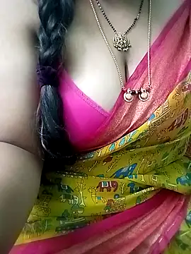 Snapshot of your-sameera chatting on 09-26-25, 04:52 your-sameera online show from 09-26-25, 04:52