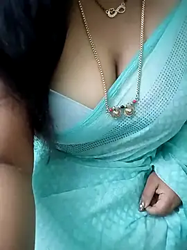 Snapshot of your-sameera chatting on 02-17-25, 03:47 your-sameera online show from 02-17-25, 03:47