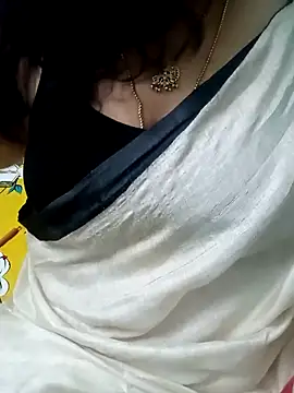 Snapshot of your-sameera chatting on 10-15-25, 10:23 your-sameera online show from 10-15-25, 10:23