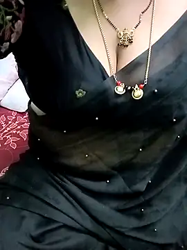 Snapshot of your-sameera chatting on 09-13-25, 04:45 your-sameera online show from 09-13-25, 04:45
