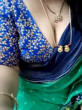 Snapshot of your-sameera chatting on 03-10-25, 07:33 your-sameera online show from 03-10-25, 07:33