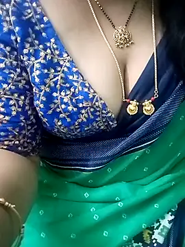 Snapshot of your-sameera chatting on 03-11-25, 05:13 your-sameera online show from 03-11-25, 05:13