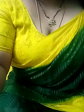 Snapshot of your-sameera chatting on 10-14-25, 05:08 your-sameera online show from 10-14-25, 05:08