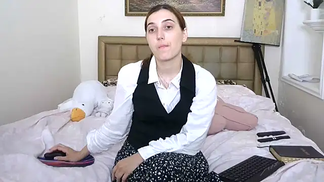 Snapshot of Iren chatting on 06-29-26, 10:37 Iren online show from 06-29-26, 10:37