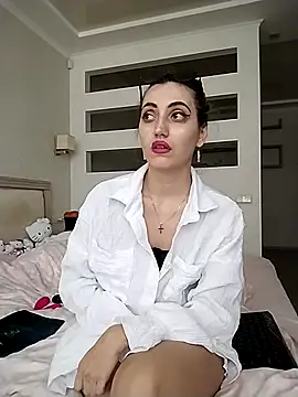 Iren online show from 11-20-25, 10:27