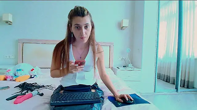 Iren online show from 11-06-25, 10:41