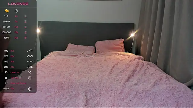 jesssicamooon online show from 11-25-25, 09:15