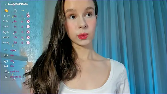 Snapshot of Minusvibe chatting on 12-07-24, 04:31 Minusvibe online show from 12-07-24, 04:31