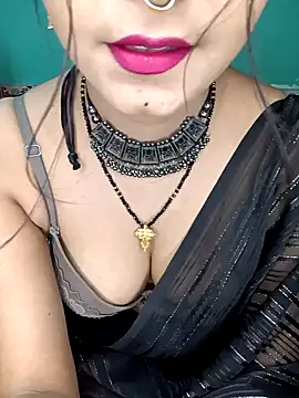 Diamond queeen online show from 01-12-25, 08:36