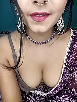 Diamond queeen online show from 12-28-24, 10:23