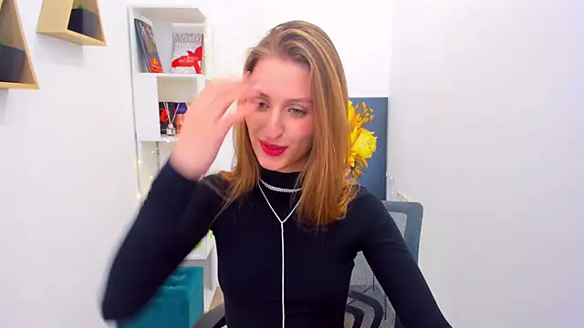 Snapshot of NaturalBeaty chatting on 02-28-25, 10:20 NaturalBeaty online show from 02-28-25, 10:20