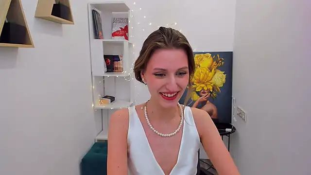Snapshot of NaturalBeaty chatting on 02-22-25, 09:34 NaturalBeaty online show from 02-22-25, 09:34