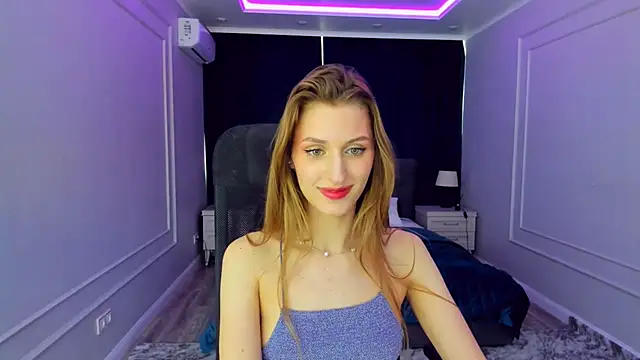 Snapshot of NaturalBeaty chatting on 03-17-25, 06:51 NaturalBeaty online show from 03-17-25, 06:51